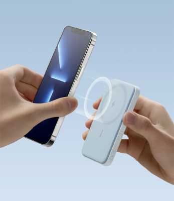 anker_621_blue_02